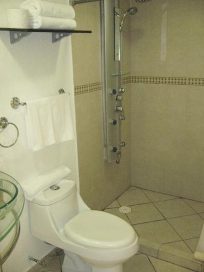 Madero Suites コアツァコアルコス 部屋 写真