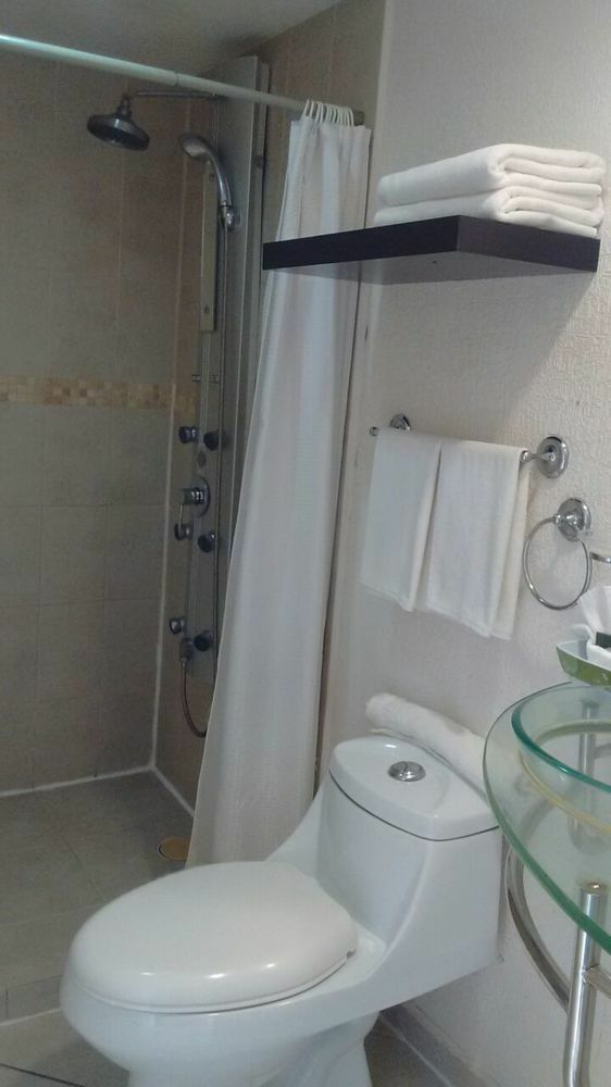 Madero Suites コアツァコアルコス エクステリア 写真
